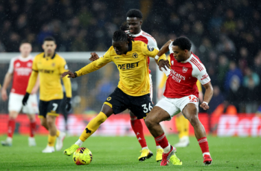 El Arsenal deja escapar la victoria en Molineux