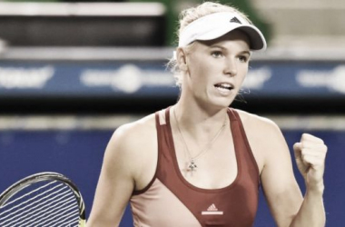 Wozniacki apabulla a Konjuh en Tokio