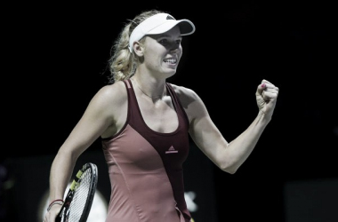 Wozniacki cumple con las expectativas