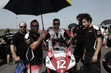 Xavi Forés renueva con el Barni Racing Team