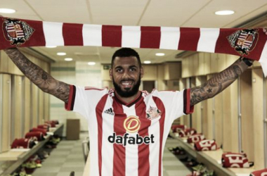 Sunderland snap up M&#039;Vila on loan