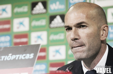 Zinedine Zidane: &quot;Cristiano ha tenido paciencia. Hasta ahí se llega con trabajo&quot;