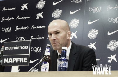 Zidane: &quot;Ni yo ni los jugadores pensamos que la liga esté perdida&quot;