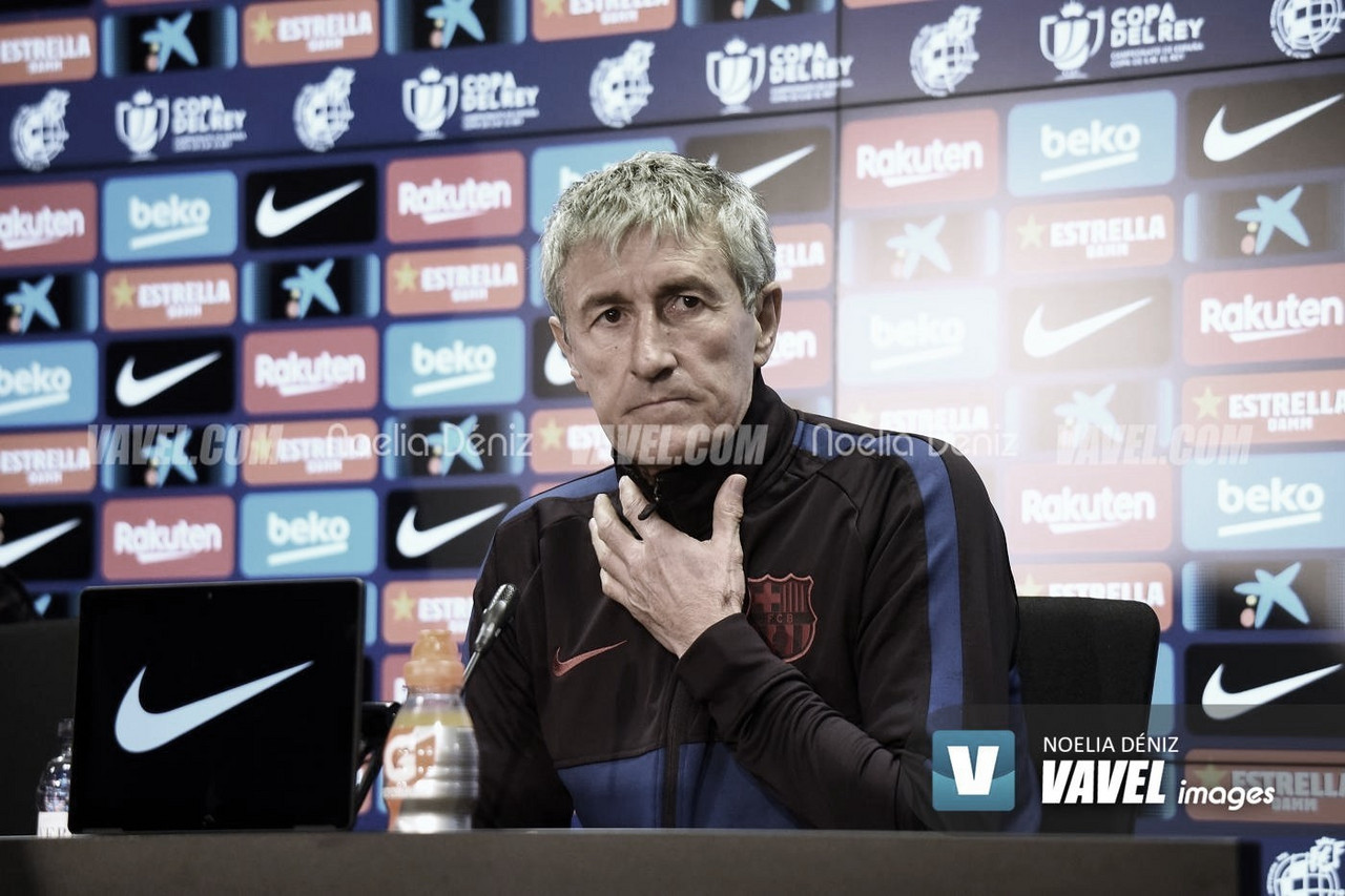 Quique Setién: "Siempre hay dos opciones: o lamentarse, o pensar en las cosas positivas" Quique Setién: "Siempre hay dos opciones: o lamentarse, o pensar en las cosas positivas"