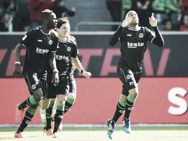 VfL Wolfsburg 2-2 Hannover 96: Sané's magical bicycle-kick gives Frontzeck his first point