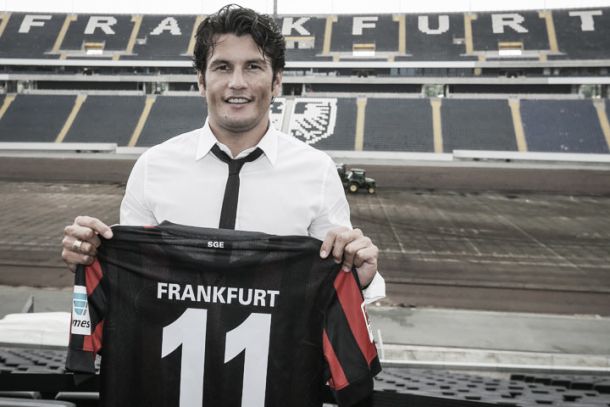 Atacante Valdez é o novo reforço do Eintracht Frankfurt