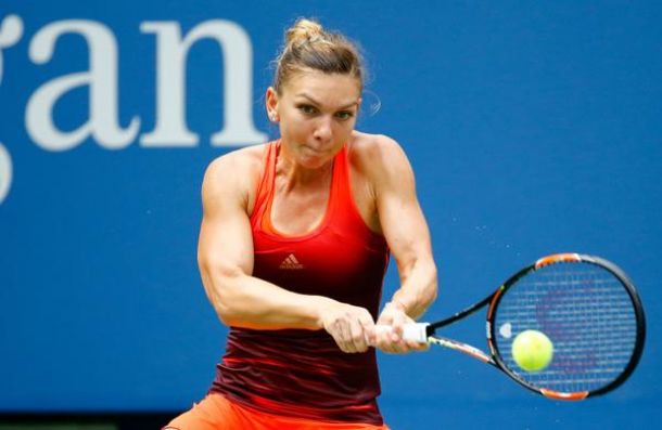 US Open: Simona Halep Fights Off Rain And Victoria Azarenka To Reach First Open Semifinal