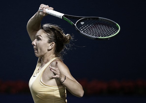 Halep se salva a tiempo de la debacle en Cincinnati Halep se salva a tiempo de la debacle en Cincinnati