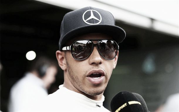 Lewis Hamilton: "Espero una batalla muy dura con Nico Rosberg este fin de semana"