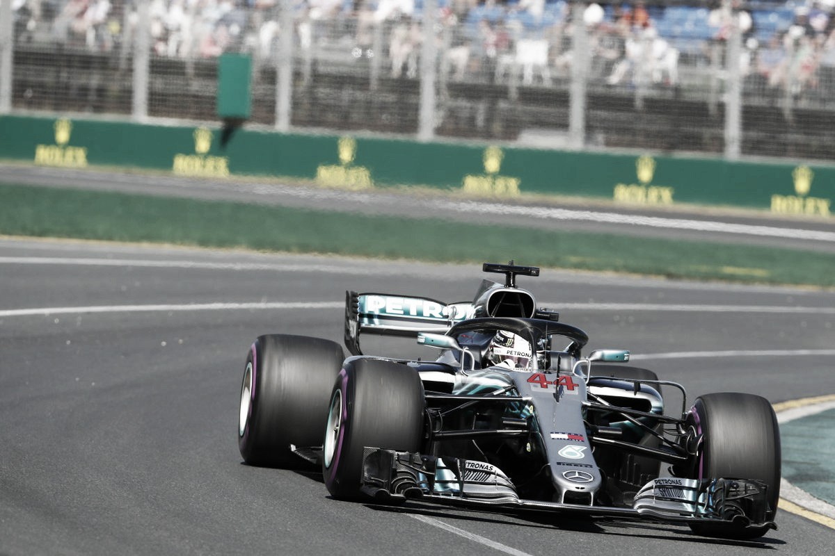 Formula 1 - La prima pole è di Hamilton, ma la Ferrari c'è: Raikkonen precede Vettel