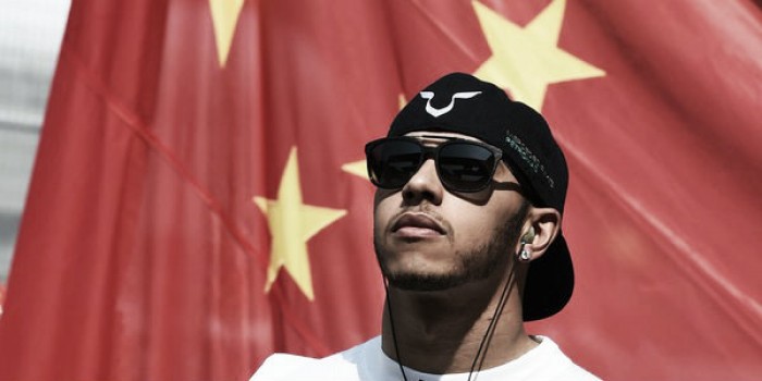 Hamilton sufrirá una sanción de cinco puestos en la parrilla de China