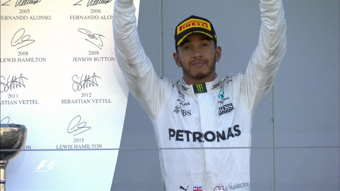 GP Suzuka - In Giappone si parla inglese: Hamilton vince e guadagna, Vettel ritirato
