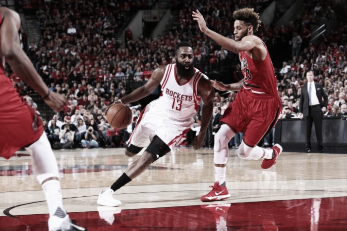 Nba, Boston regola i Bucks. Harden fenomenale a Portland