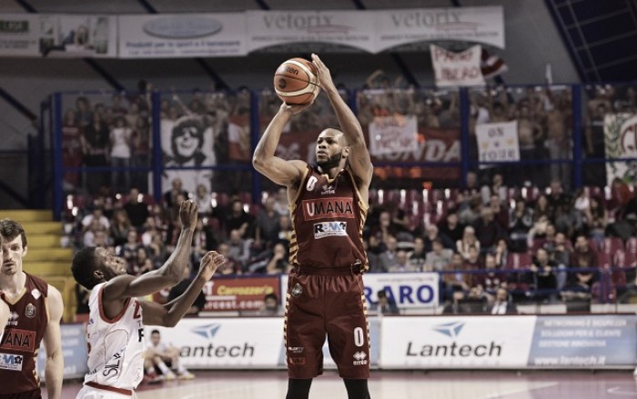 Legabasket Serie A - Venezia con grinta e grande mira, Pistoia si arrende in gara1