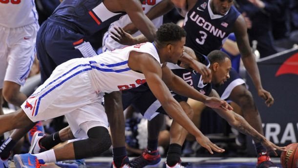 SMU Mustangs Survive Crazy UCONN Comeback To Win AAC Tournament