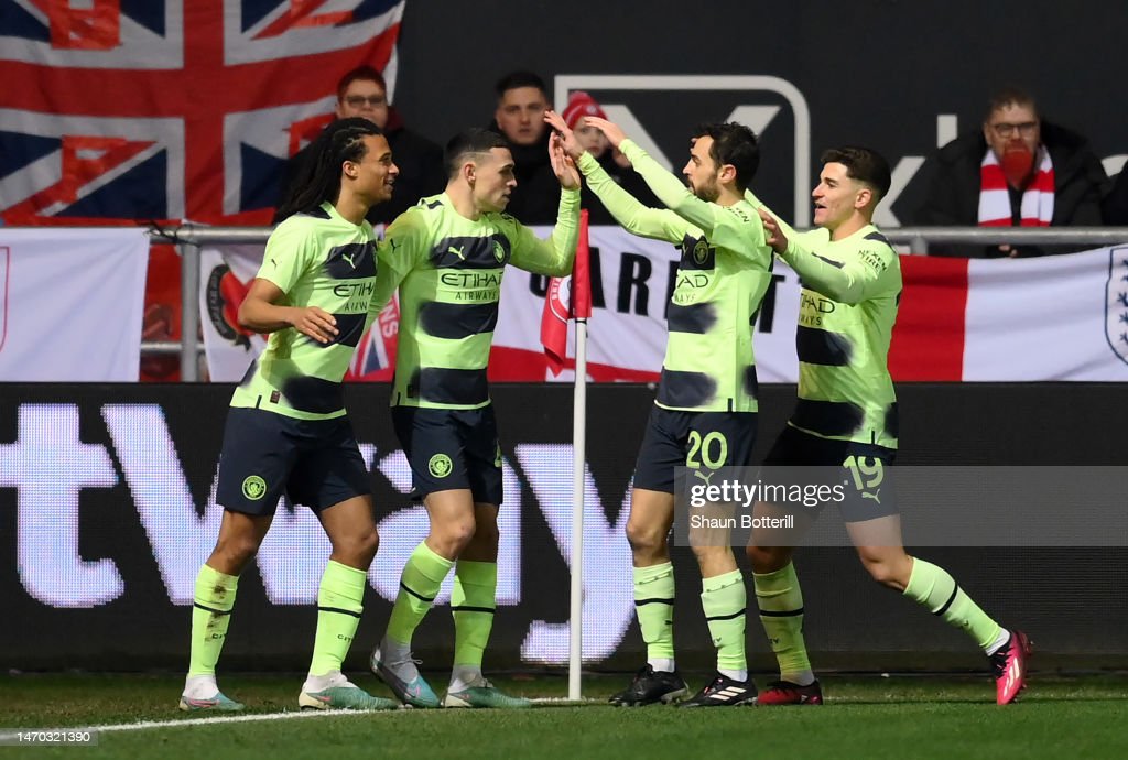 Bristol City 0 - 3 Manchester City: Foden Double Seals Place In Quarter ...