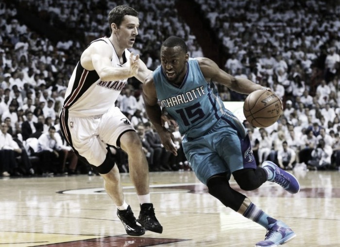 Miami Heat pound Charlotte Hornets 123-91 behind 31 points from Luol Deng