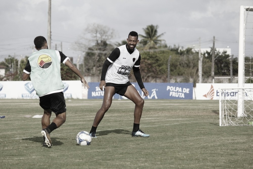 Everton Heleno mira recuperação do Botafogo-PB na Série C Everton Heleno mira recuperação do Botafogo-PB na Série C