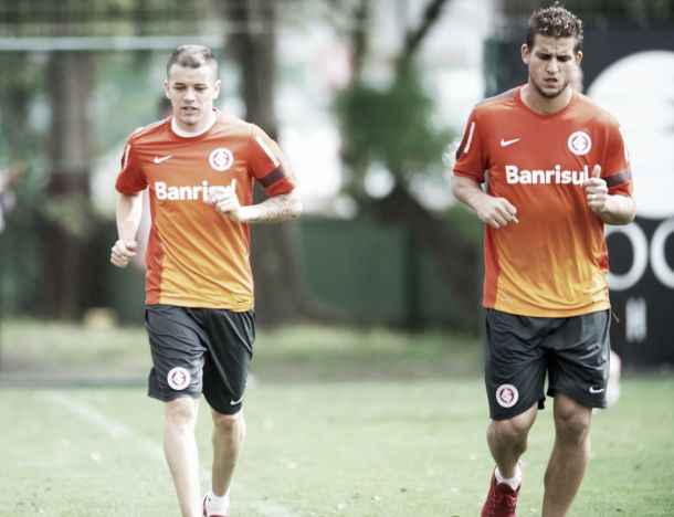 D'Alessandro e Rafael Moura estão fora do jogo diante do Coritiba D'Alessandro e Rafael Moura estão fora do jogo diante do Coritiba