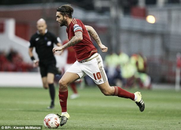 Lansbury to stay with Forest