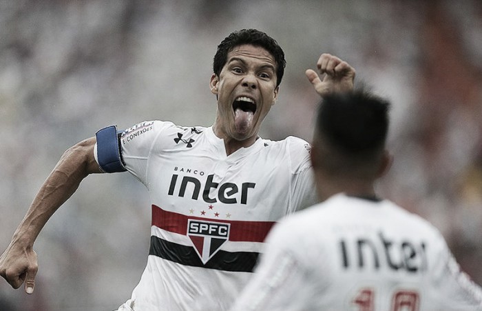 Protagonista de novo, Hernanes exalta vitória do São Paulo: "É assim que devemos jogar"