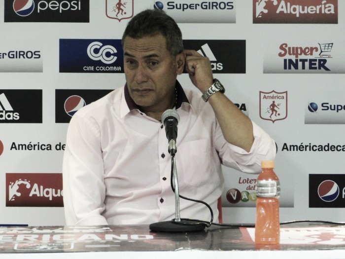 Hernán Torres: "El descenso sigue latente y debemos seguir ganando y sumando"