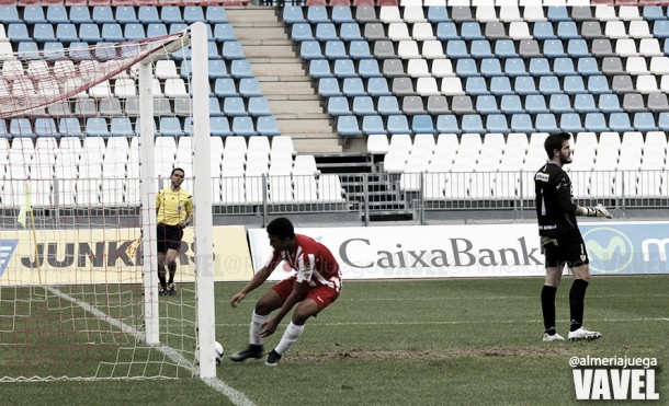 El Almería B rozó la épica El Almería B rozó la épica