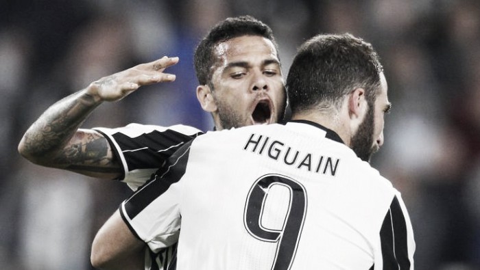 Juventus, Higuain e Dani Alves pronti al rientro anticipato