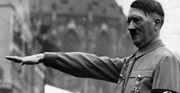 El adiós de la prensa española a Adolf Hitler