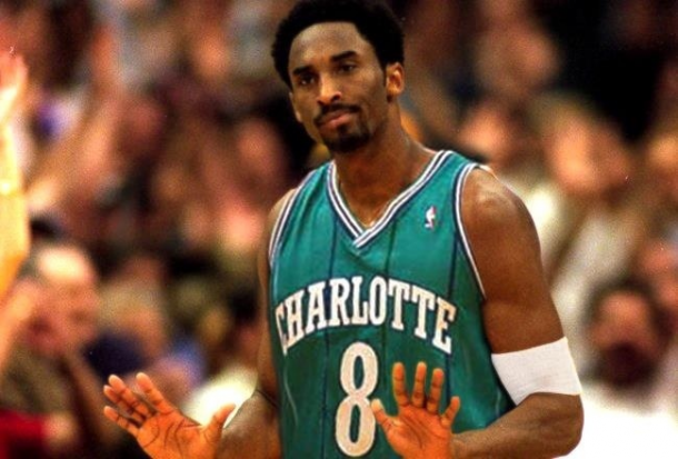 kobe in hornets jersey