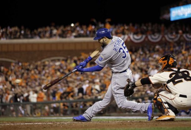 Kansas City Royals - San Francisco Giants Live MLB Scores of World Series 2014 Game 4