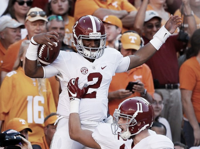 Number one Alabama Crimson Tide routs Tennessee Vols 49-10 at Neyland Stadium