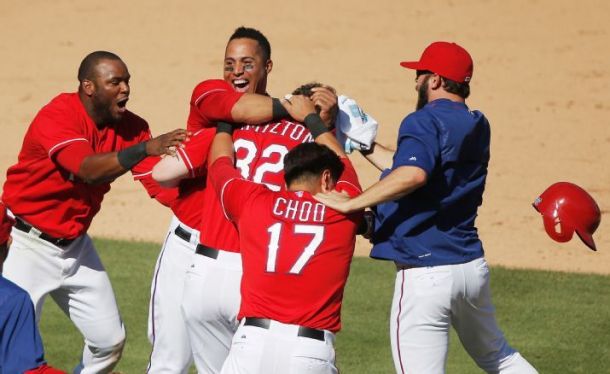 Josh Hamilton's Walk-Off Guides Rangers To 4-3 Win Over Red Sox