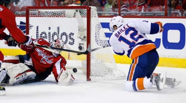 Islanders Take Game One In Washington