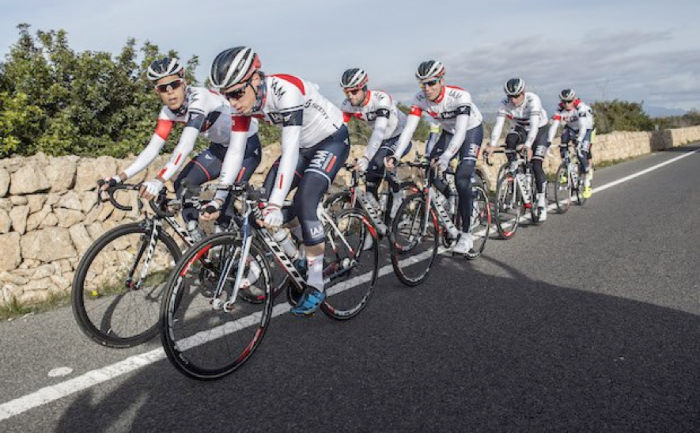 Giro de Italia 2016: IAM Cycling, variedad en busca del objetivo