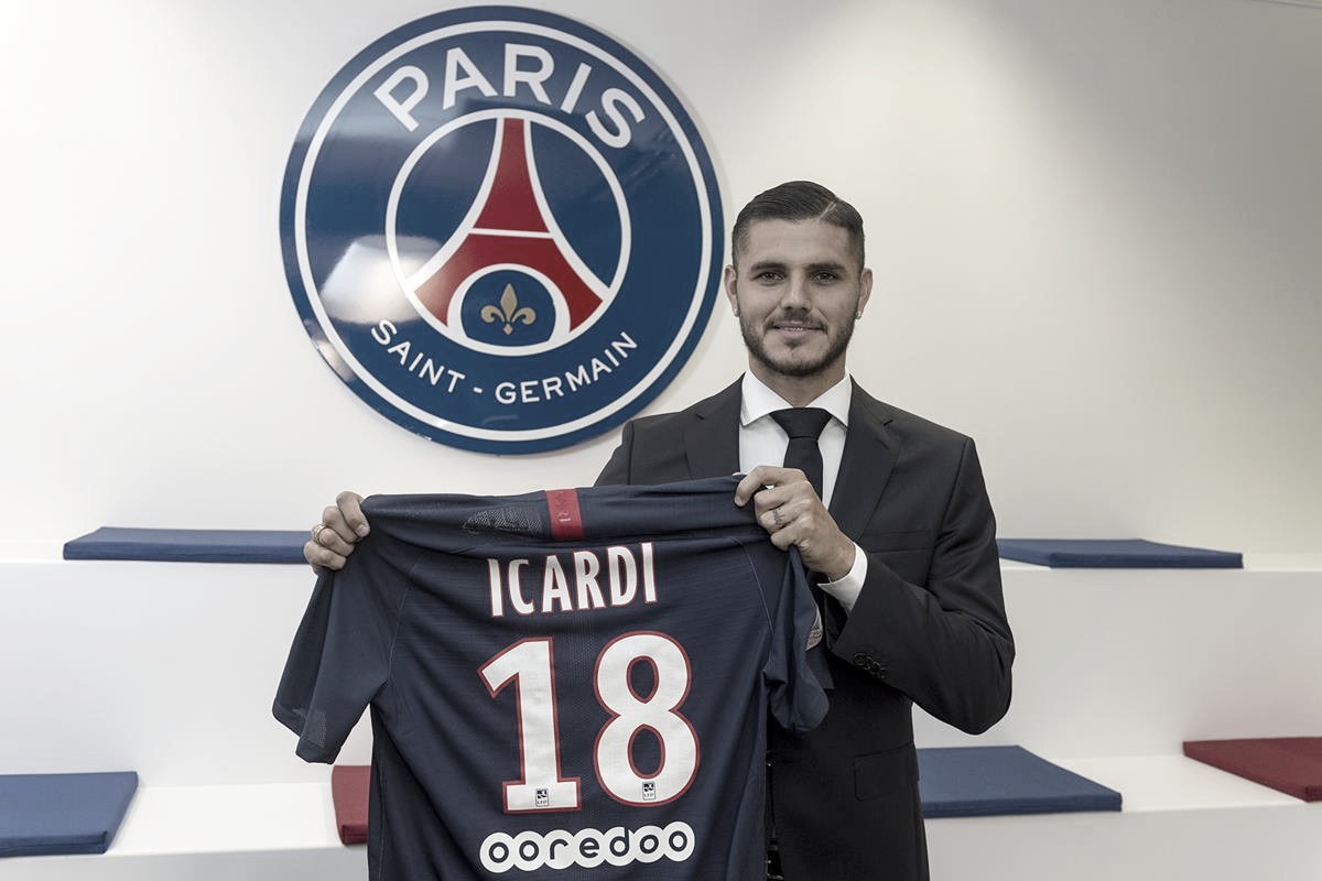 PSG exerce opção de compra e acerta em definitivo com atacante Mauro Icardi PSG exerce opção de compra e acerta em definitivo com atacante Mauro Icardi