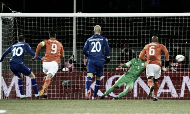 Iceland 2-0 Netherlands: Sigurdsson strikes put Oranje to the sword