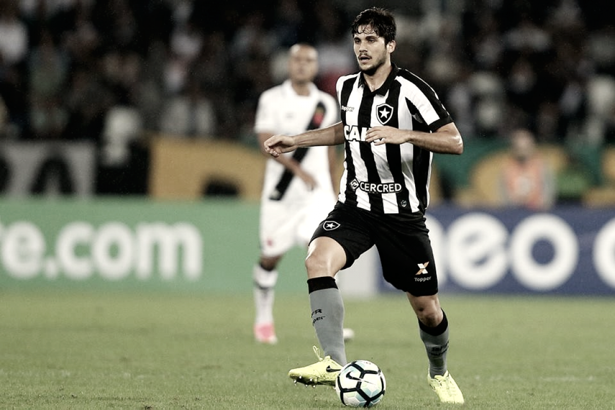Igor Rabello celebra empate do Botafogo no fim: ''Sabíamos que seria difícil''