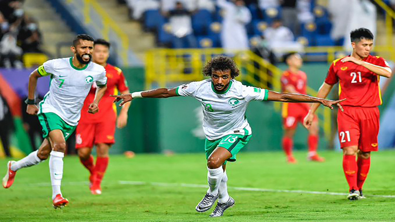 Summary and highlights of Vietnam 0-1 Saudi Arabia in the Qatar 2022 World Cup qualifiers.