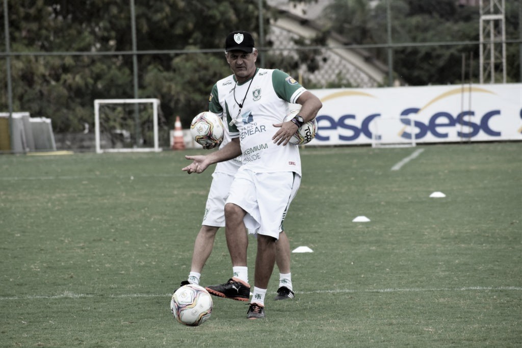 América-MG e Paraná fazem duelo que interessa duas pontas da Série B América-MG e Paraná fazem duelo que interessa duas pontas da Série B
