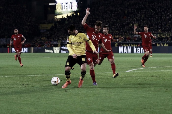 Dortmund y Bayern chocan en un recital táctico