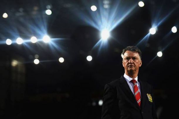 What Can Man United do to mount a title challenge in 2015/16?