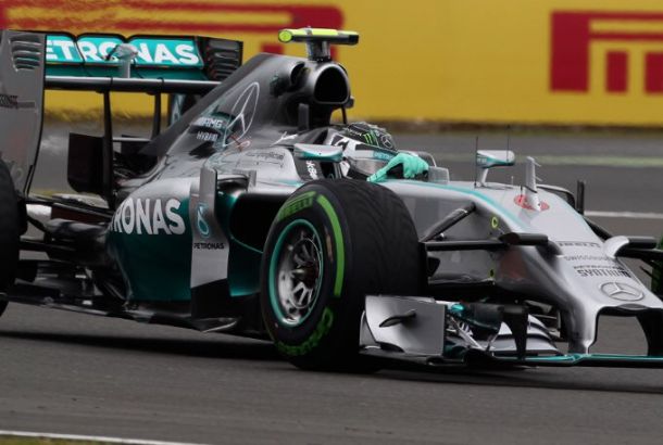Qualifiche F1 Spa-francorchamps: In condizioni critiche Rosberg mette in fila tutti