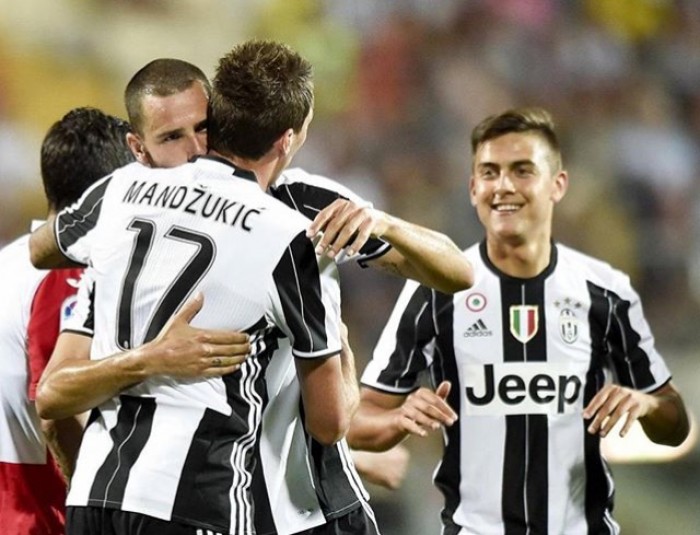 Juventus, la magia di Dybala regala il pari con l'Espanyol (2-2)
