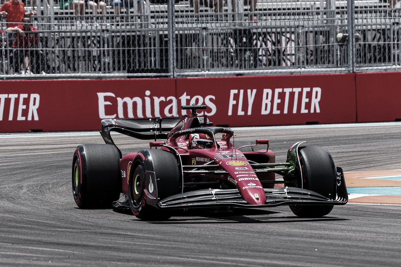 Leclerc é pole no GP inaugural de Miami e puxa dobradinha com Carlos Sainz