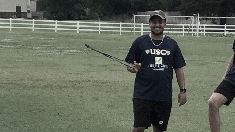 Diretor da base do USC, Leo Santin comemora retorno aos treinos nos EUA: "Motiva muito"