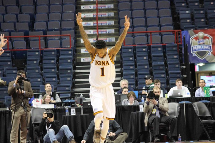 Not Again: Iona Gaels Avoid 3-Game Losing Skid With Win Over Saint Peter's