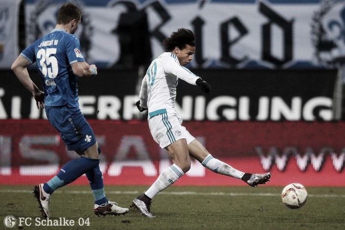 El Schalke se impone en Darmstadt sin mucha dificultad
