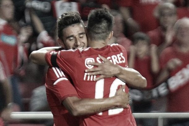 Valencia interested in Benfica pair Gaitán and Salvio