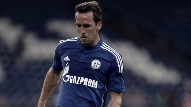 Swansea favourites to sign free-to-be Fuchs